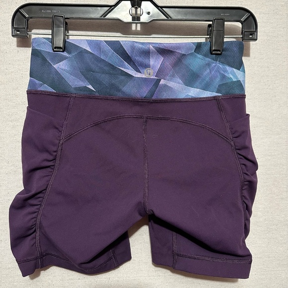 Lululemon Speed Track Shorts - size XS - Picture 2 of 3